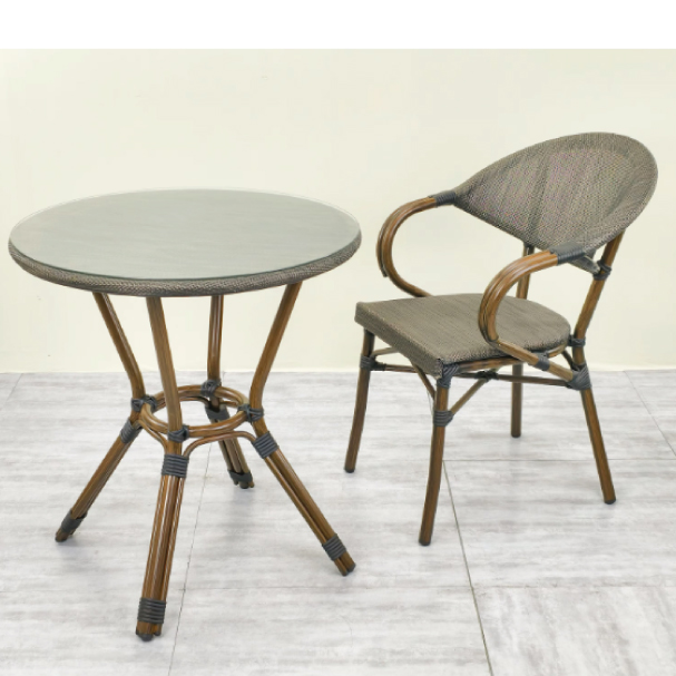 Jilphar Furniture Rattan Outdoor Round Dining Table with Glass Top with dark legs JP2347A